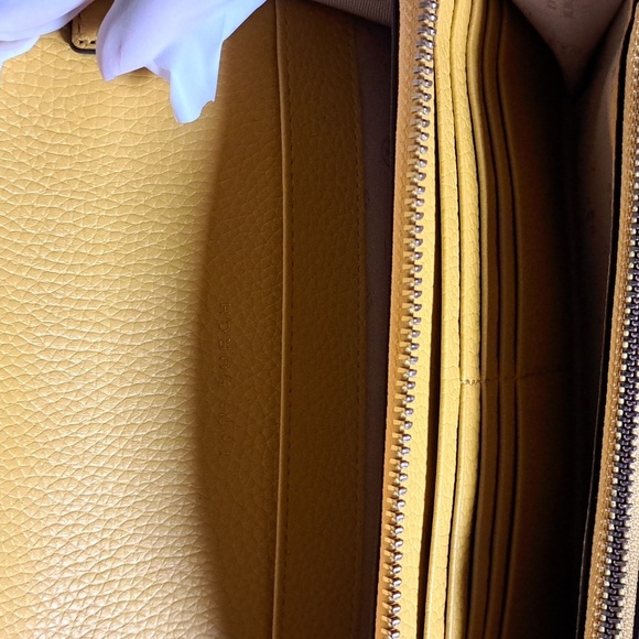 Tory Burch Thea Flat Wallet Crossbody Like New - Picture 7 of 16